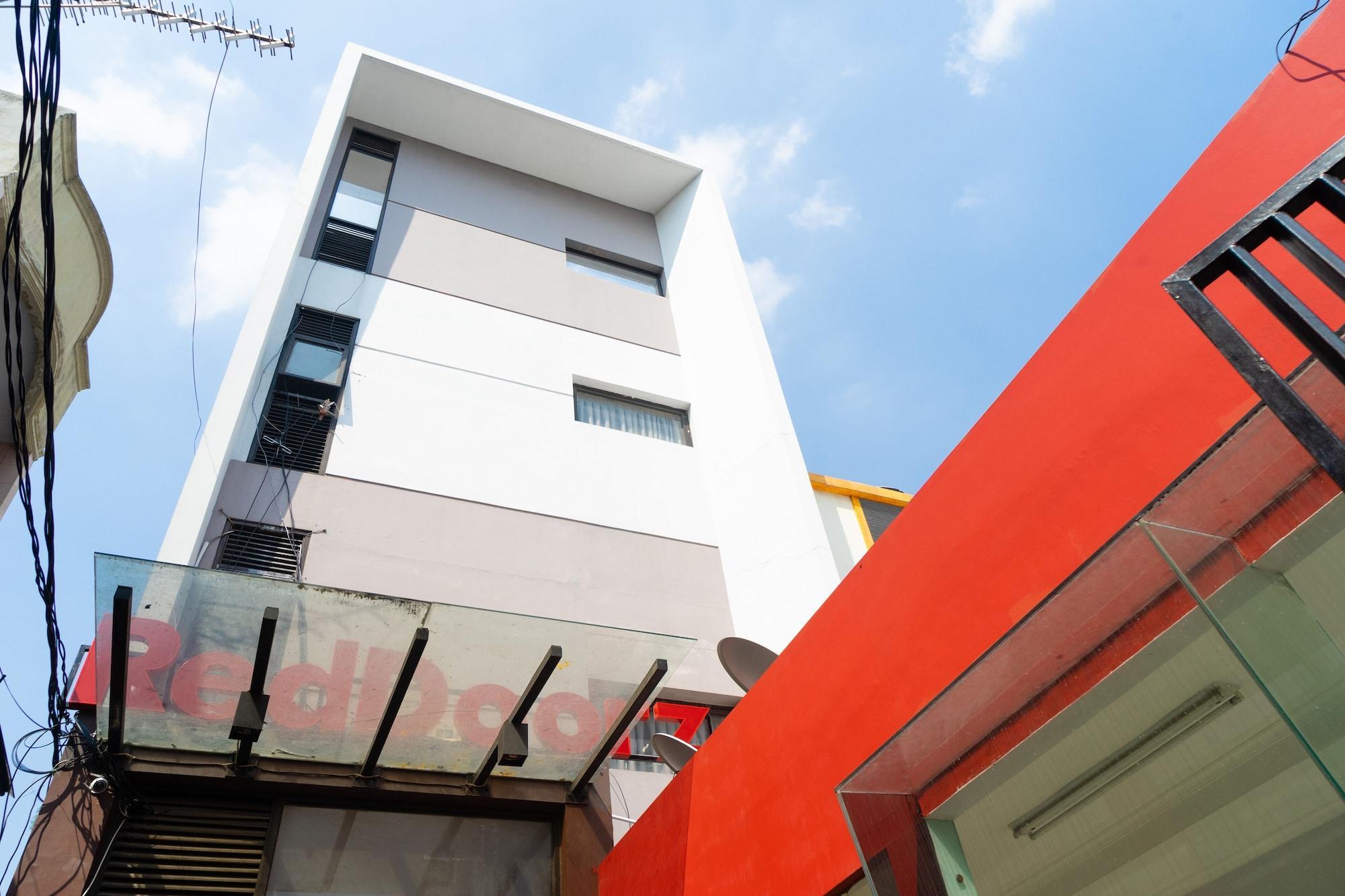 Reddoorz Plus @ Sawah Besar Jakarta Eksteriør billede