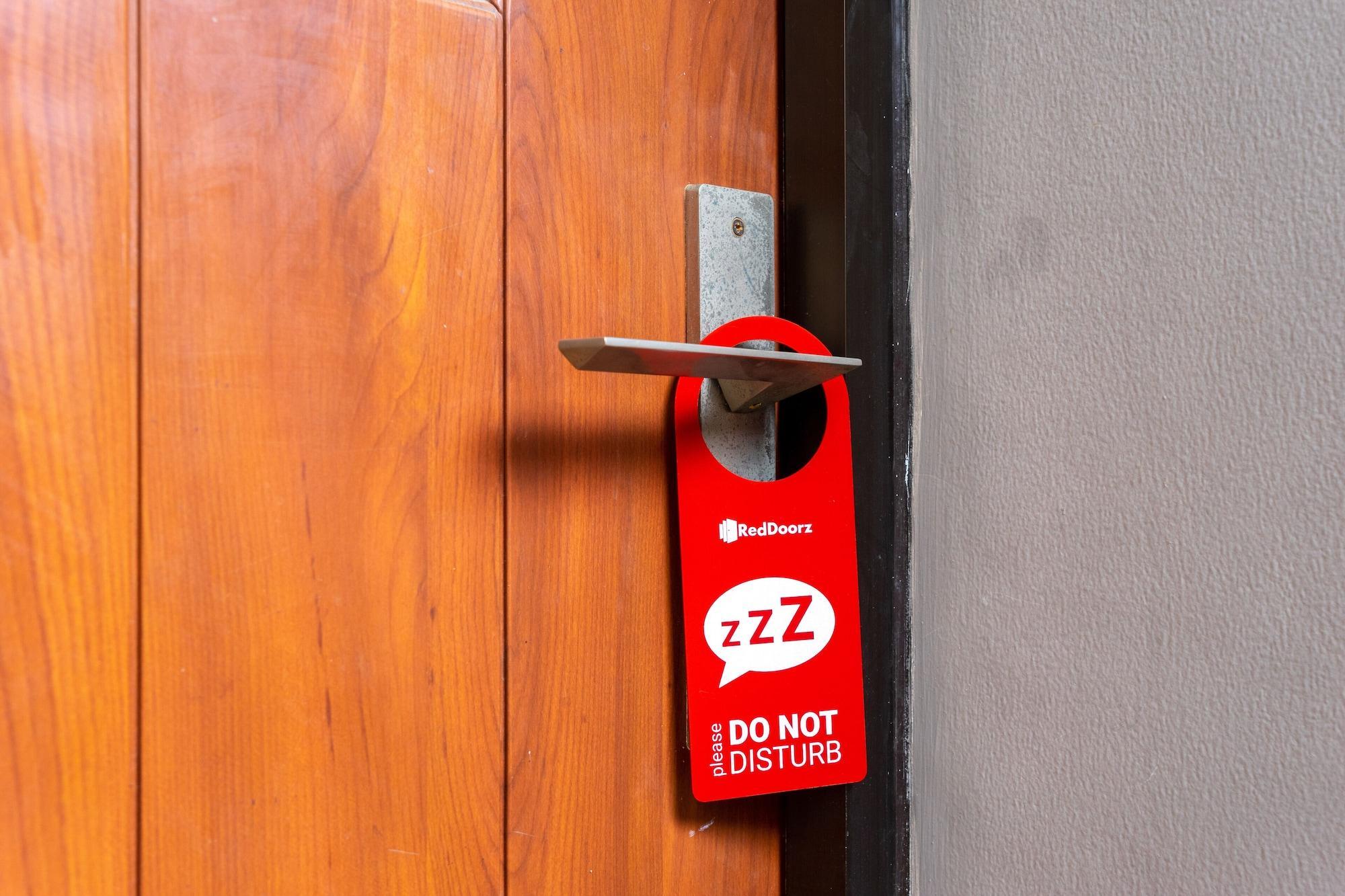 Reddoorz Plus @ Sawah Besar Jakarta Eksteriør billede