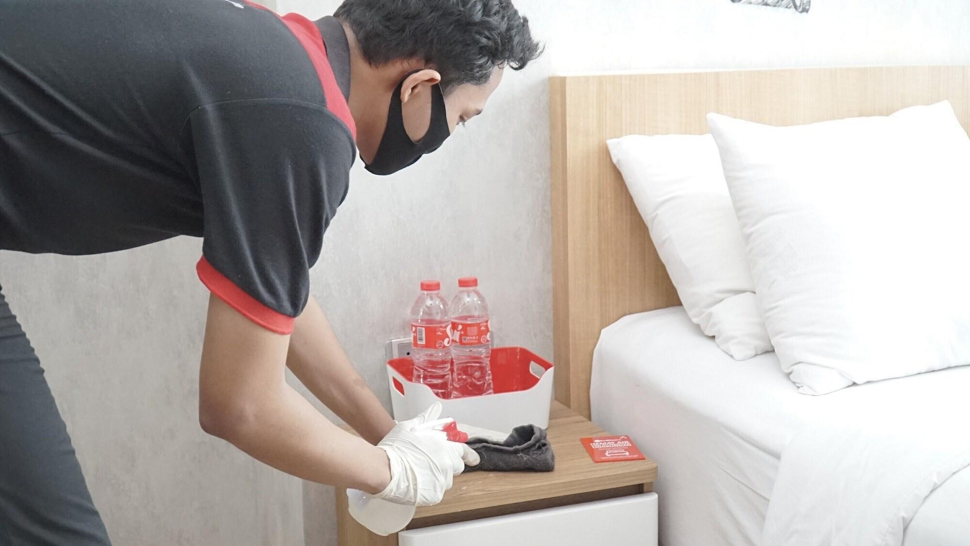 Reddoorz Plus @ Sawah Besar Jakarta Eksteriør billede