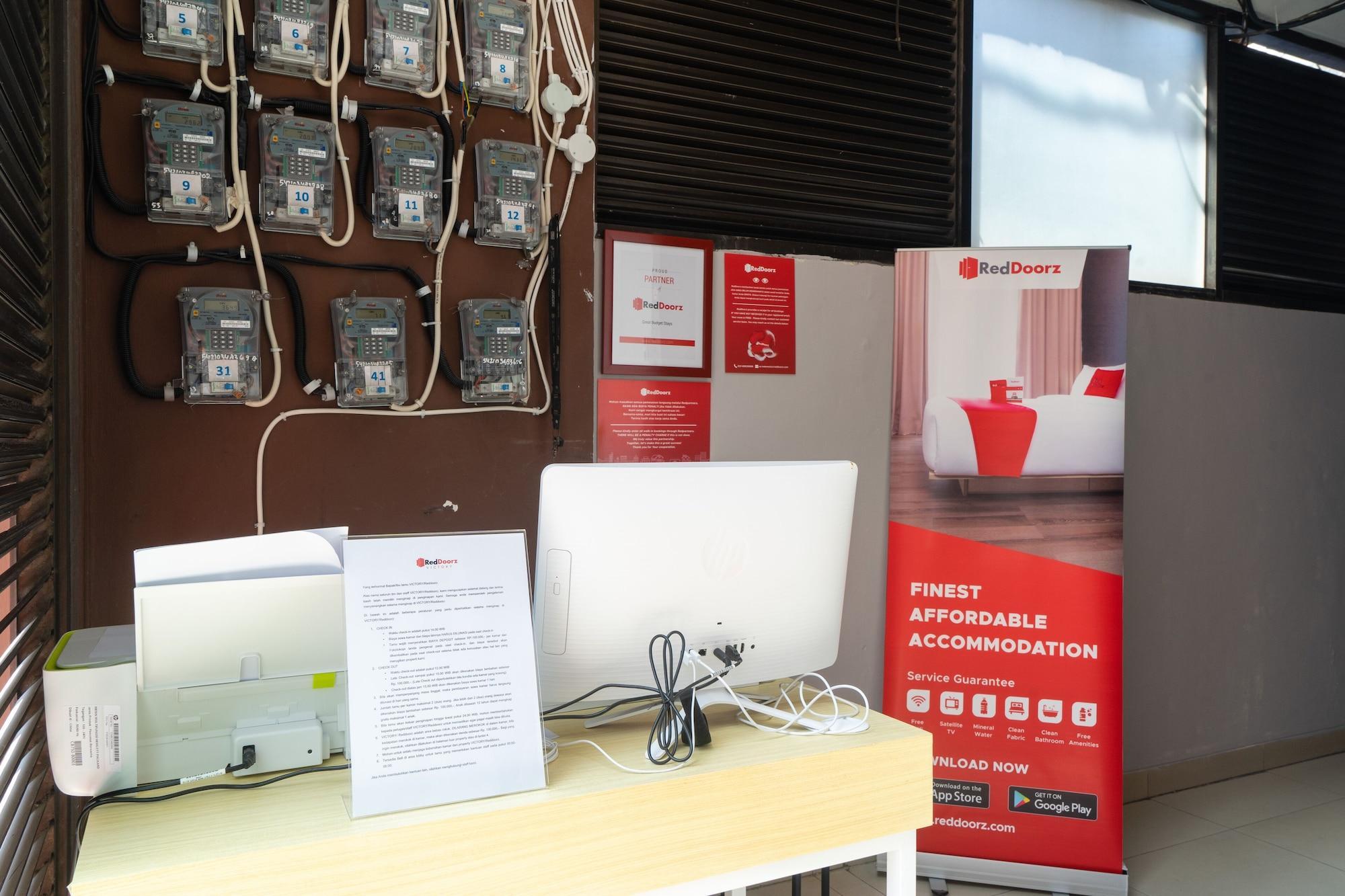 Reddoorz Plus @ Sawah Besar Jakarta Eksteriør billede
