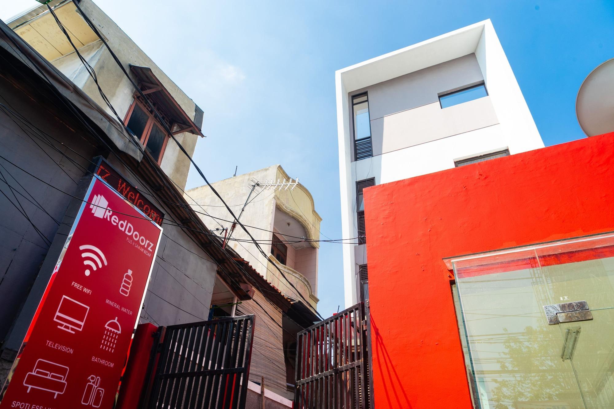 Reddoorz Plus @ Sawah Besar Jakarta Eksteriør billede